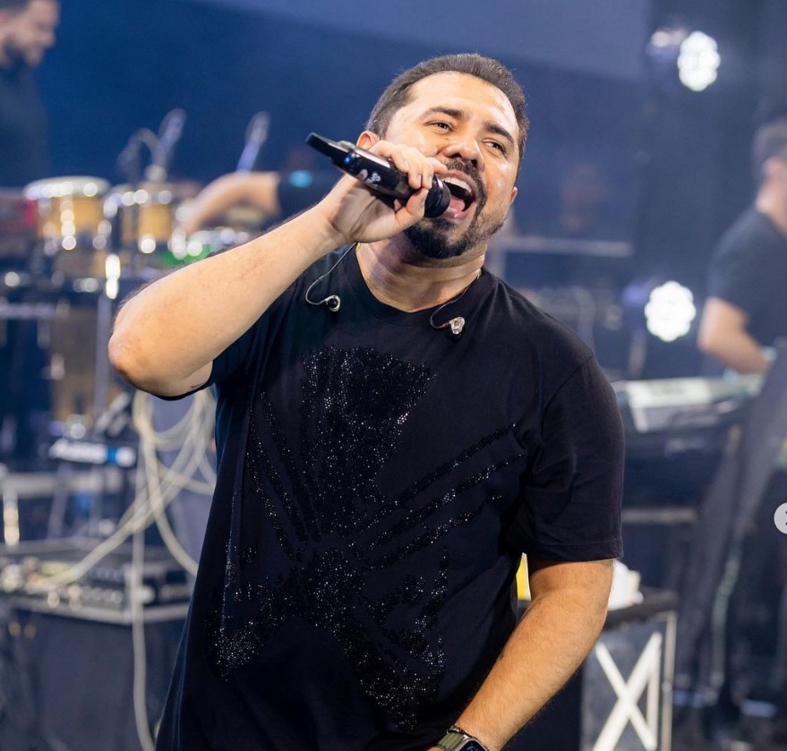 Xand Avião revela doença incurável; injeção para tratamento custa R$ 17 mil