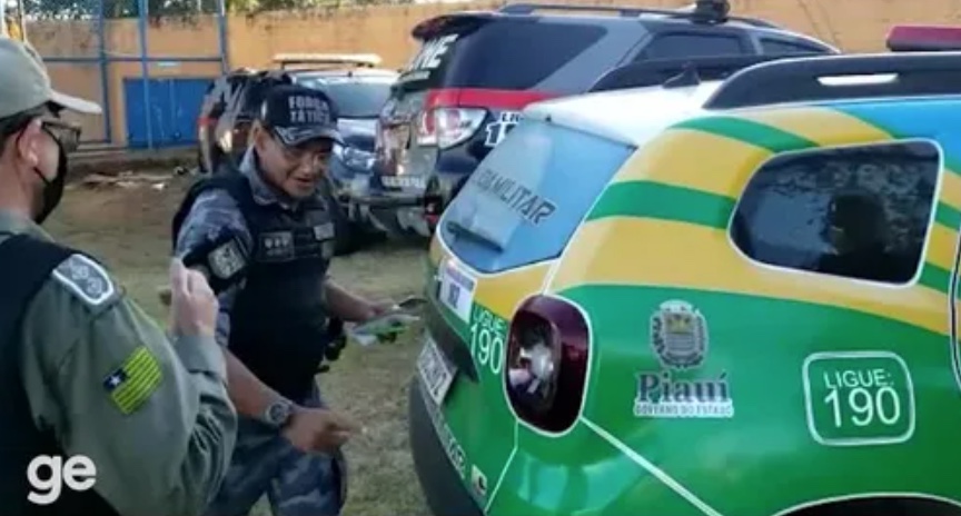 Torcedor é preso após goleiro relatar injúria racial em jogo da Série C