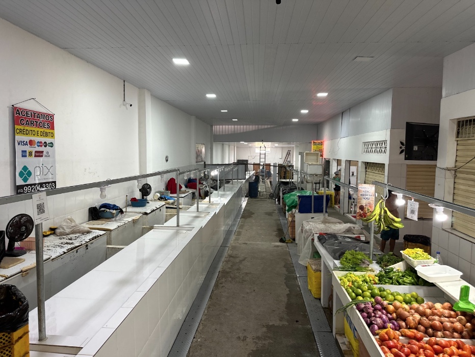 Obras da feira do Alvorada avançam em Manaus