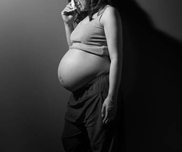 Mulher tem boca quebrada ao confrontar marido sobre gasto com amante