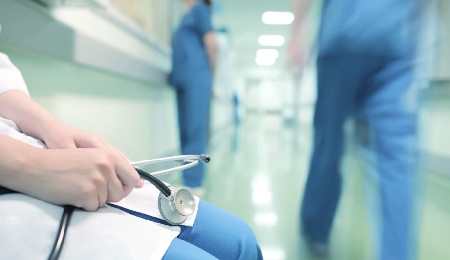 Filha que perdeu a mãe por erro médico receberá indenização