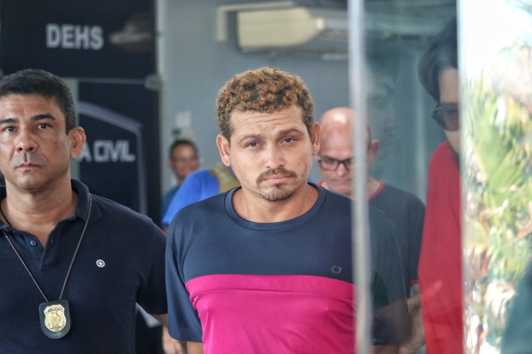 Preso por estrangular jovem em Manaus diz que agiu em legítima defesa; polícia desmente