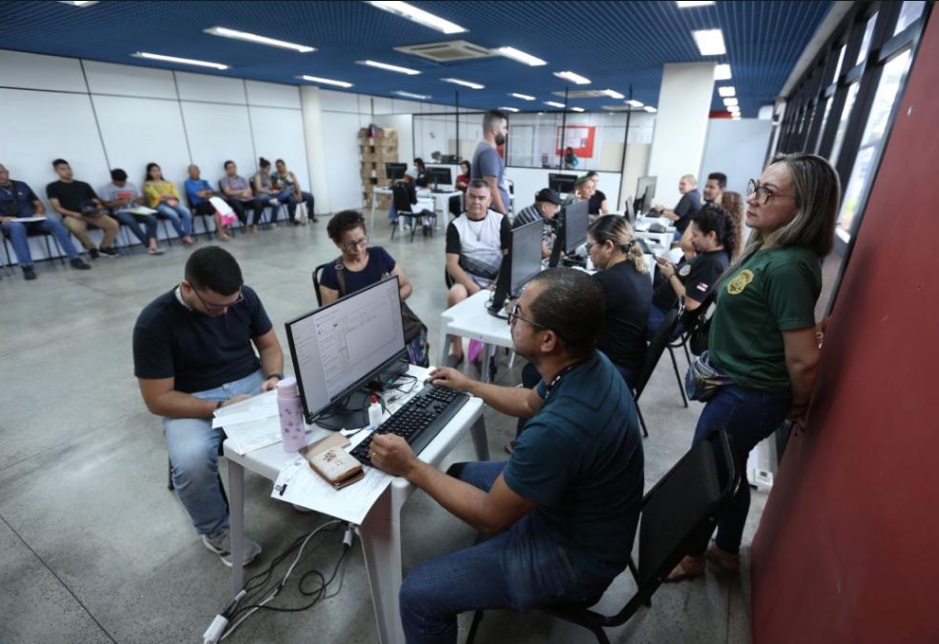 Câmara Cidadã atendeu 3,2 mil pessoas no 1º dia de ação na Bola da Suframa