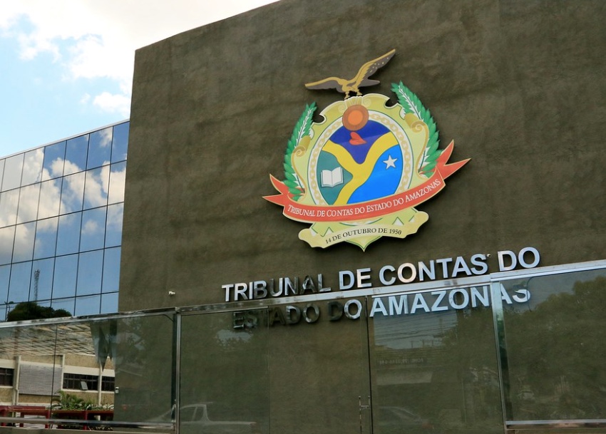 TCE-AM julga 111 processos nesta terça