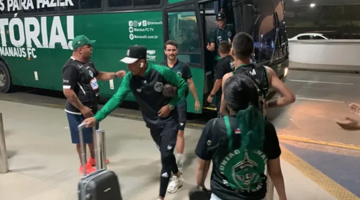 Delegação do Manaus embarca para Alagoas onde enfrenta o CSA