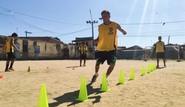 Amazonas FC realiza seletiva para jogadores de base em Barreirinha