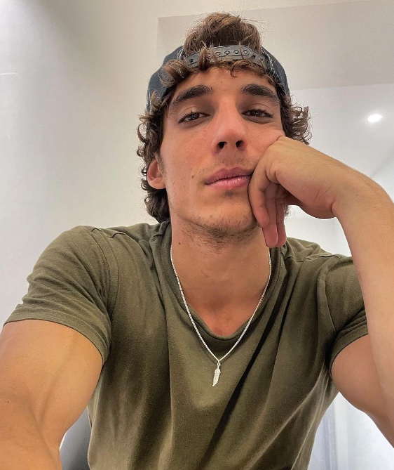 Ator de ‘La Casa de Papel’ anuncia que será pai