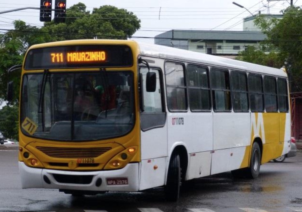 Protesto por morte de mototaxista faz IMMU retirar ônibus de circulação em Manaus