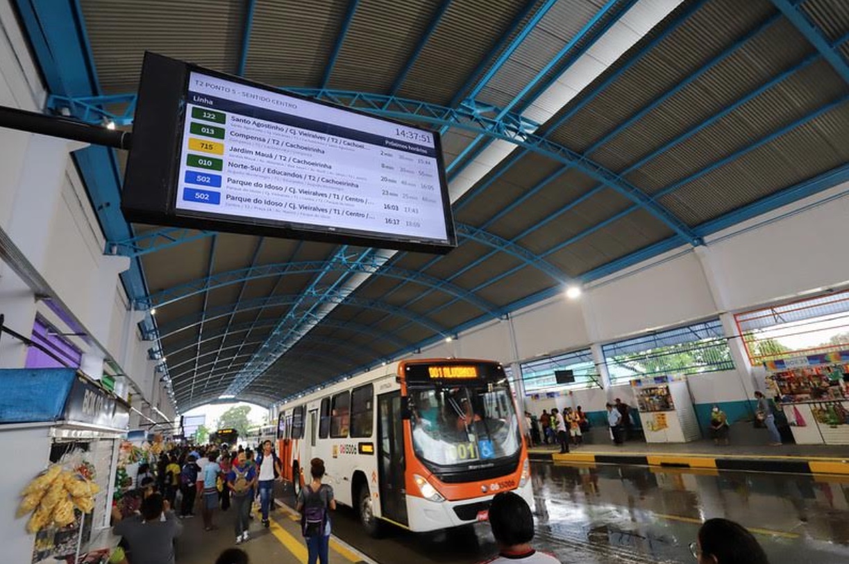 Vandalismo em terminais de ônibus causa prejuízo de R$ 192 mil em Manaus