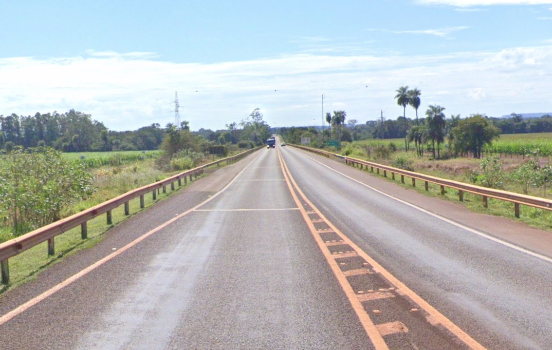 Idoso têm pernas decepadas e morre ao ser atropelado por carro em rodovia