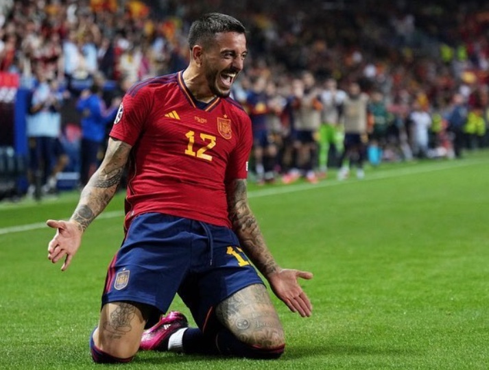 Real Madrid anuncia a contratação do atacante Joselu