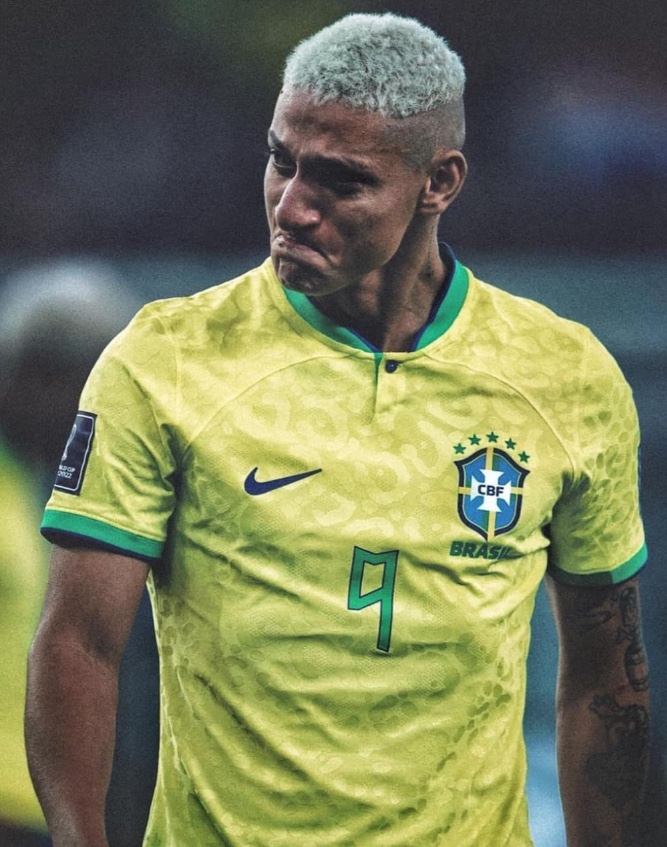 Richarlison não marca na seleção e mantém seca na temporada
