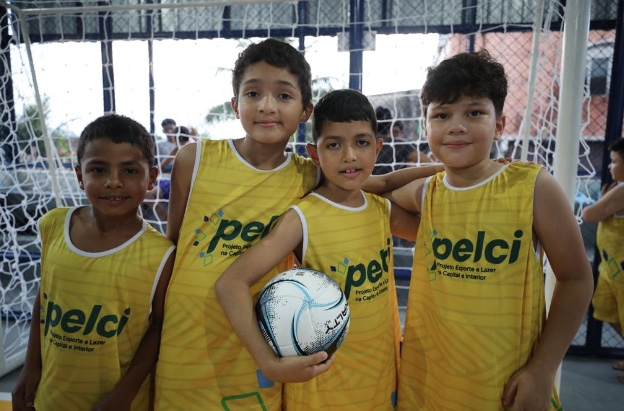 Novo espaço de lazer e esportes é entregue em Manaus