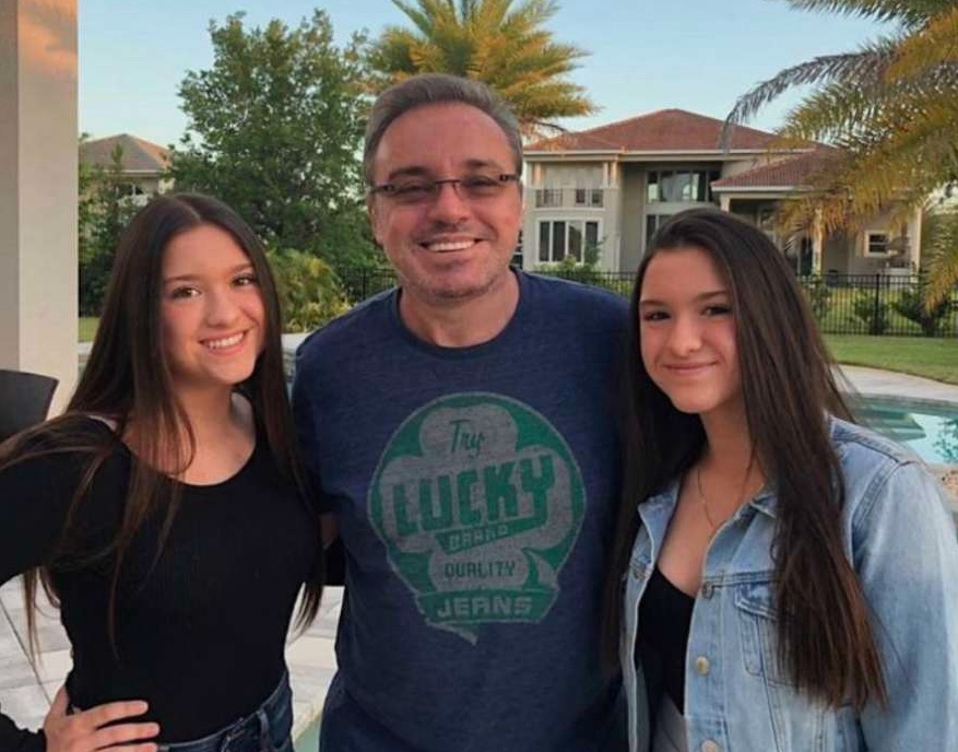 Homem diz ser filho de Gugu e pede teste de DNA para disputar herança bilionária