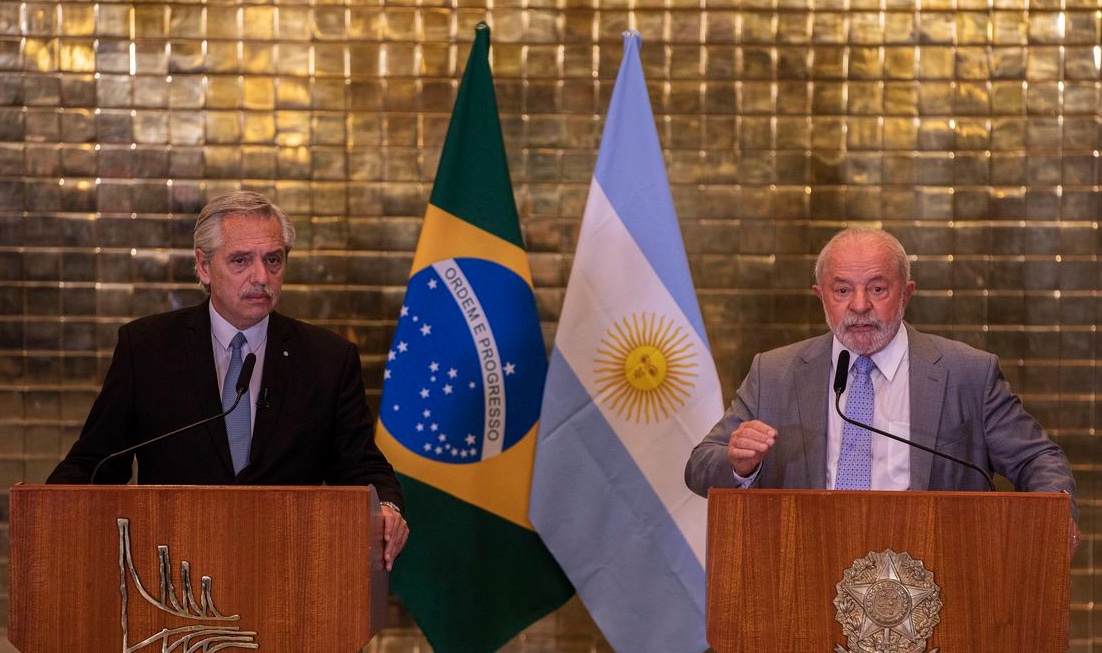 Lula recebe presidente da Argentina no Planalto nesta segunda