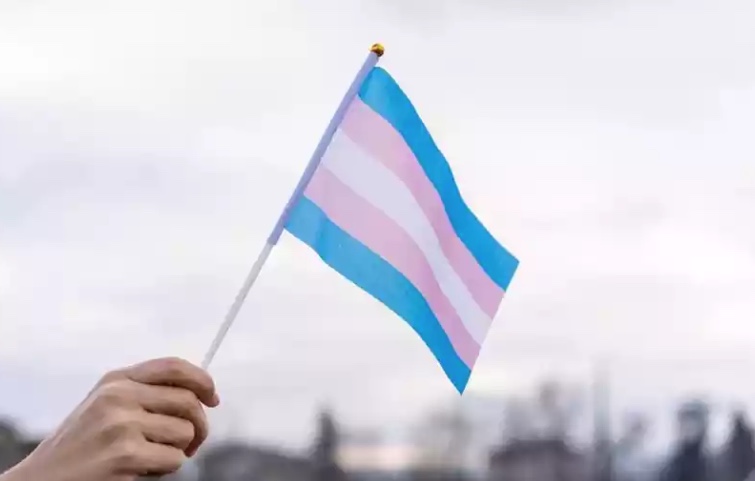 Governo Lula reservará cota para trans em concurso público