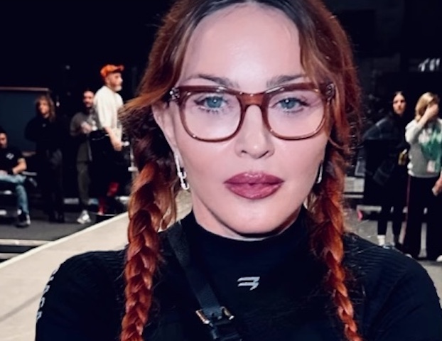 Madonna teve febre durante 1 mês antes de ser internada na UTI