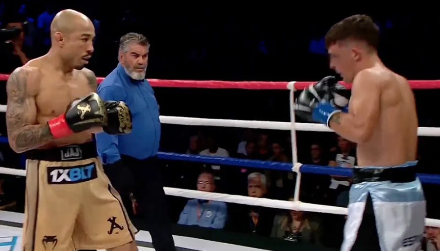 José Aldo derrota argentino e conquista segunda vitória no boxe