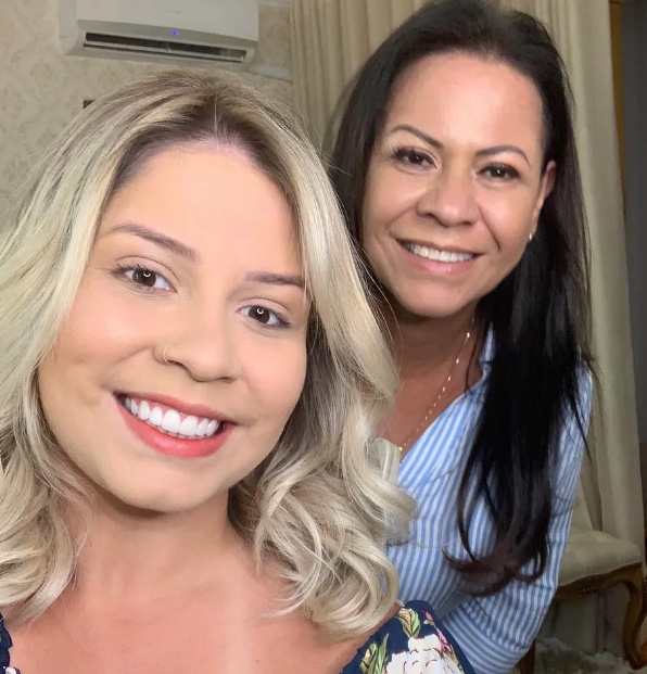 Mãe de Marília Mendonça relata sonho emocionante com a filha