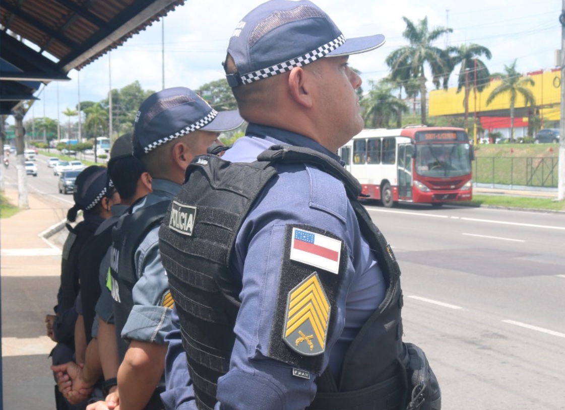 Apreensão de R$ 5,2 mil e drogas: PM prende 9 pessoas no Amazonas em 24h