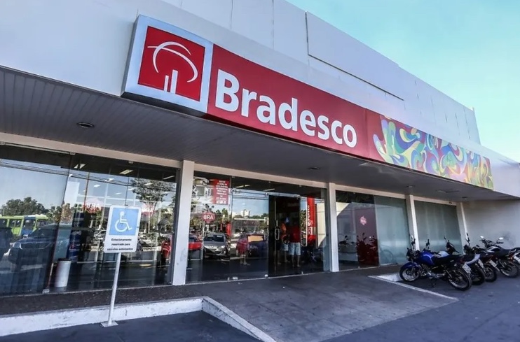Bradesco é condenado por descontos recorrentes de tarifas contratadas por meio digital