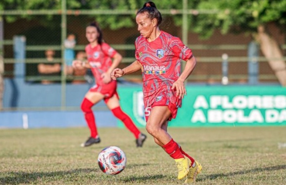 Barezão feminino: 3B goleia Tarumã e se torna líder do campeonato