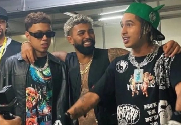 Gabigol aparece em show de Matuê e canta com Cone Crew em show após o Fla-Flu