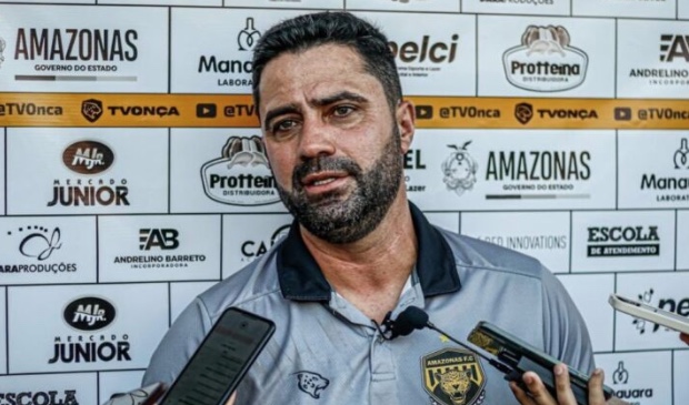 Lacerda reconhece partida ruim do Amazonas e assume culpa