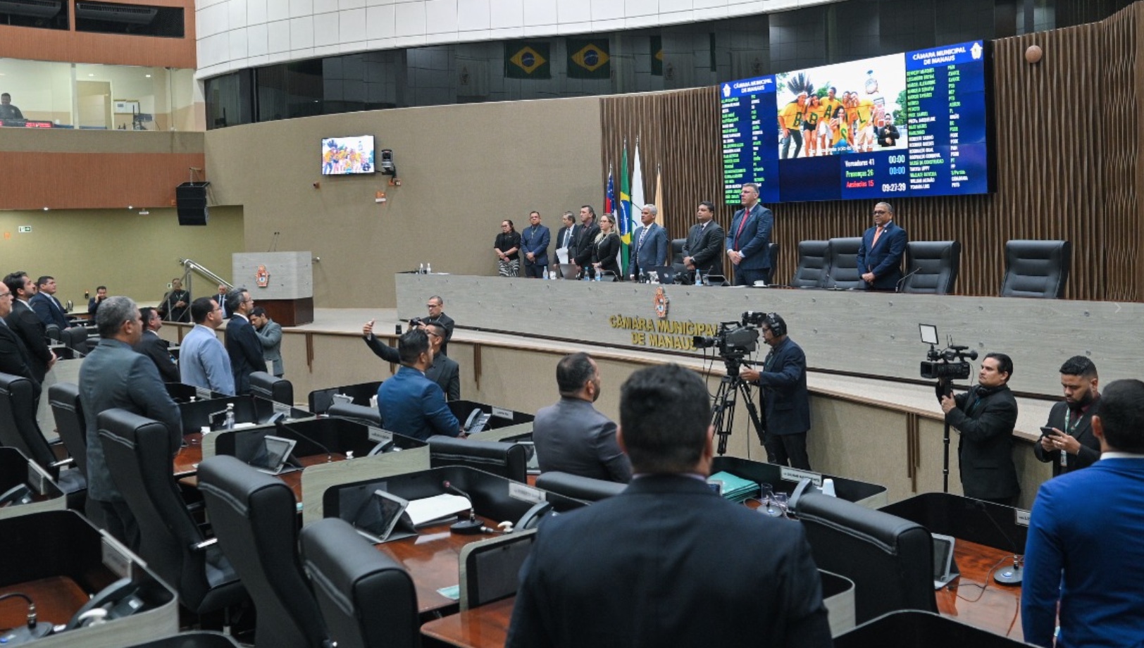 Incorporação do PSC ao Podemos altera bancadas na CMM