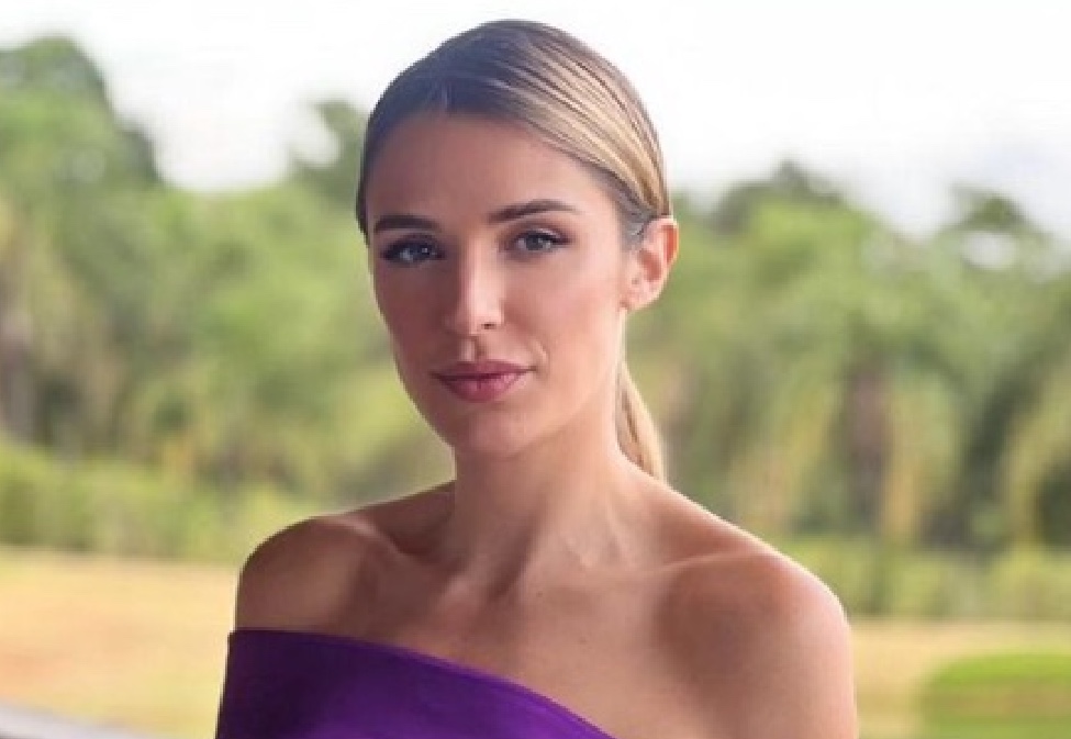 Rafa Brites marca cirurgia para explantar silicone após desistir 3 vezes