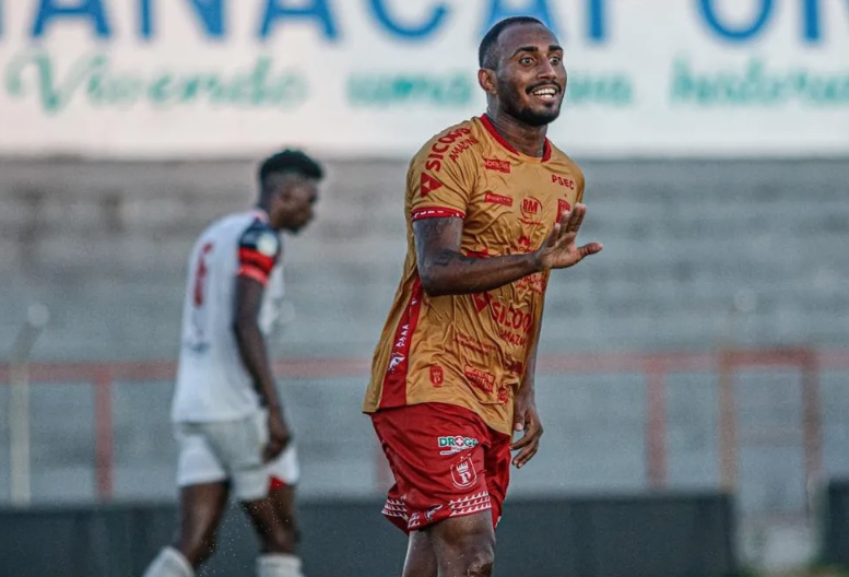 Tiririca destaca união do grupo em busca da classificação na Série D