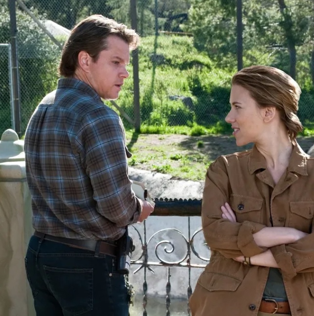 Matt Damon conta experiência 'horrível' de beijar Scarlett Johansson