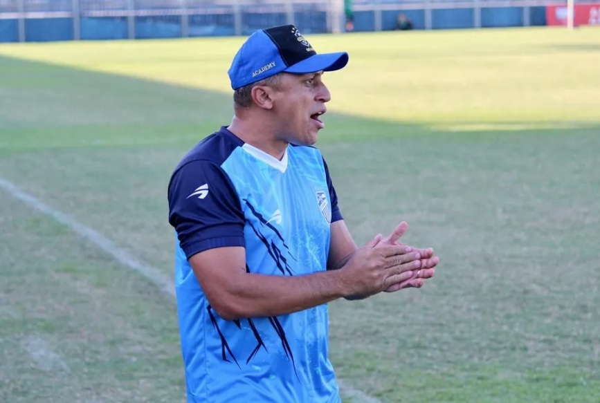 Técnico do São Raimundo exalta time na estreia da Série B do Amazonense
