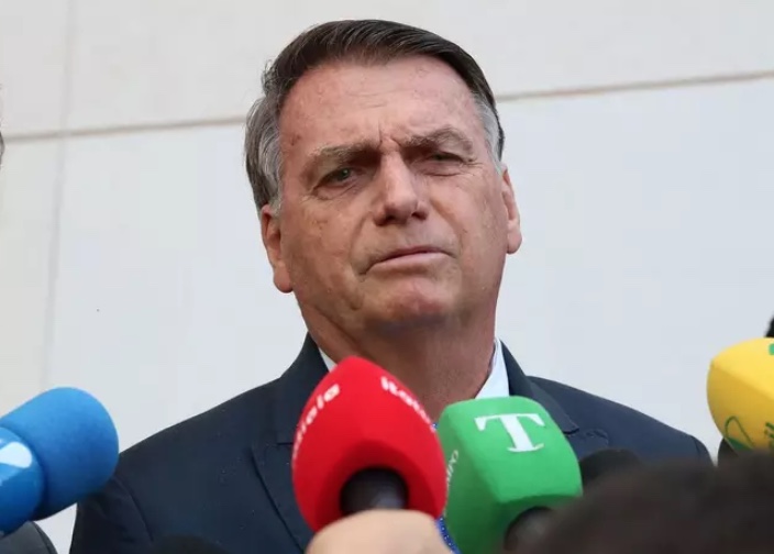 Bolsonaro recebeu mais de R$ 17 milhões via PIX, aponta Coaf