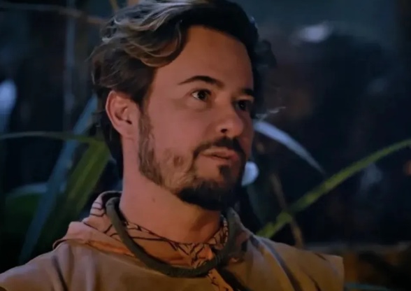 Paulinho Vilhena desiste de ‘No Limite Amazônia’ e eliminada volta ao jogo