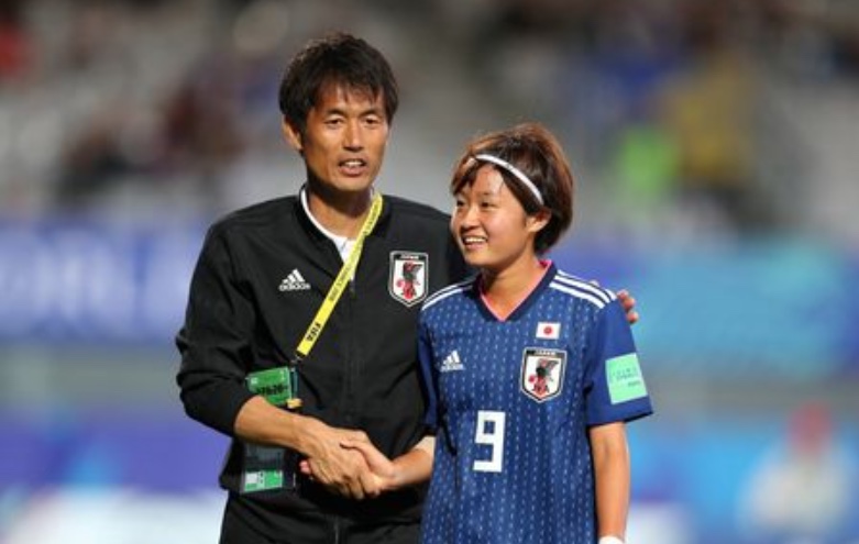 Japão goleia a Espanha e enfrenta Noruega nas oitavas de final