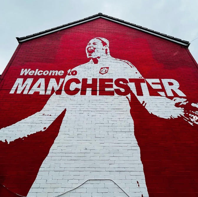 Manchester United anuncia renovação de patrocínio por R$ 5,4 bilhões