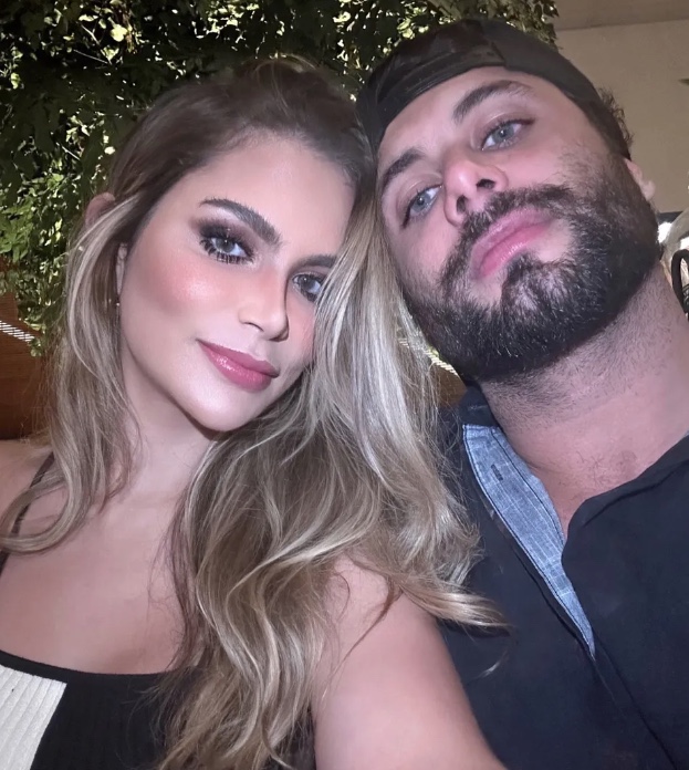 Jesus Luz surge com nova namorada meses após término com Aline Campos