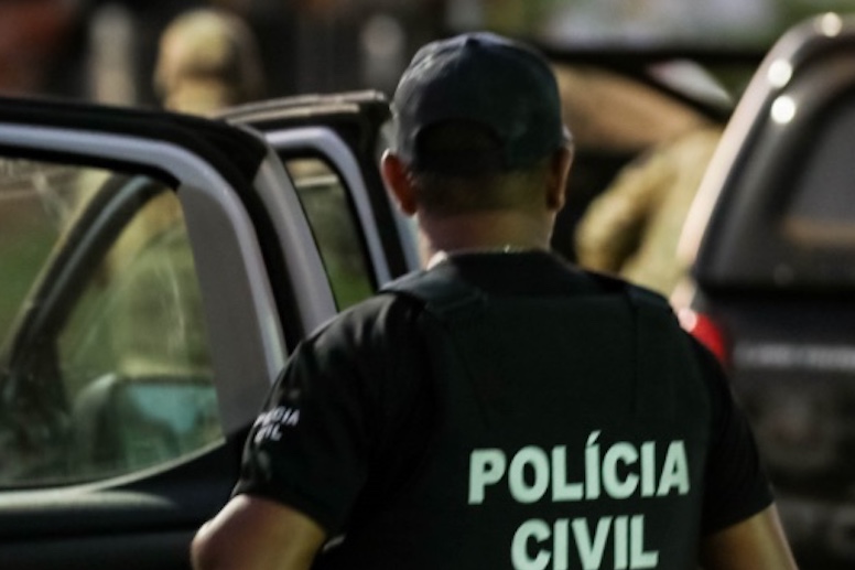 Padrasto é preso suspeito de torturar enteado após morte da mãe