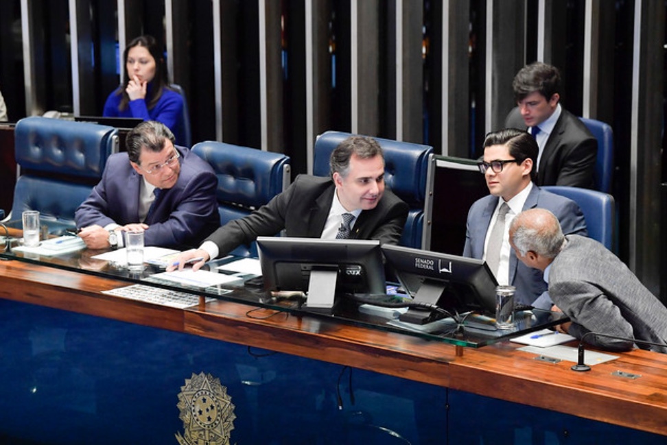 Senado receberá a proposta de reforma tributária nesta quinta 