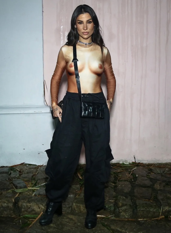 Bianca Andrade usa look polêmico em aniversário de Preta Gil 