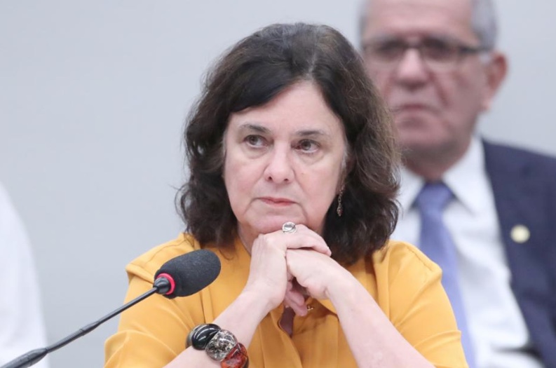 Ministra se sente desrespeitada após Nikolas Ferreira perguntar ‘se homem menstrua’ 