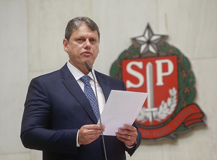 Não serei candidato a presidente e vou apoiar quem Bolsonaro quiser, diz Tarcísio