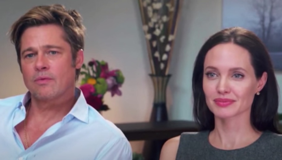 Angelina Jolie e Brad Pitt assinam divórcio após 7 anos 