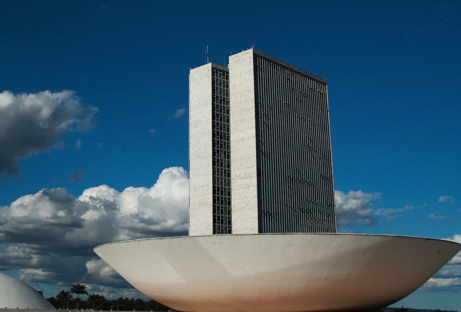 Câmara dos Deputados contrata FGV para realizar concurso público