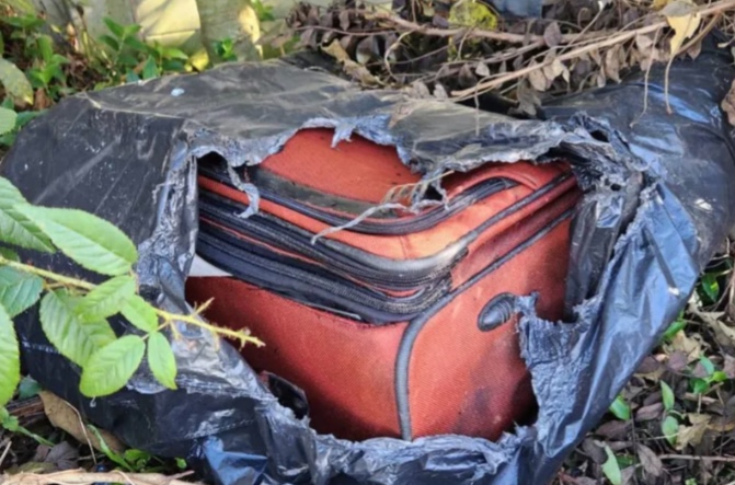 Corpo de mulher é encontrado dentro de mala de viagem