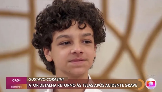 Ator mirim da Globo ressurge recuperado um ano após atropelamento