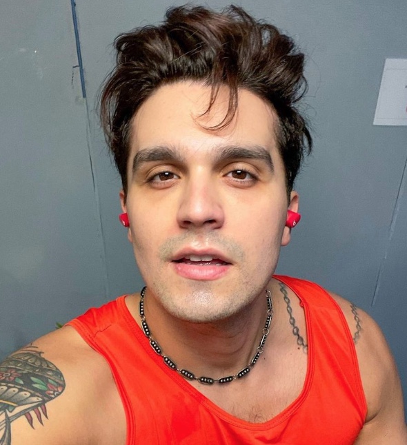 Luan Santana diz que é ‘imbrochável’ e se define como ‘touro’ na cama 