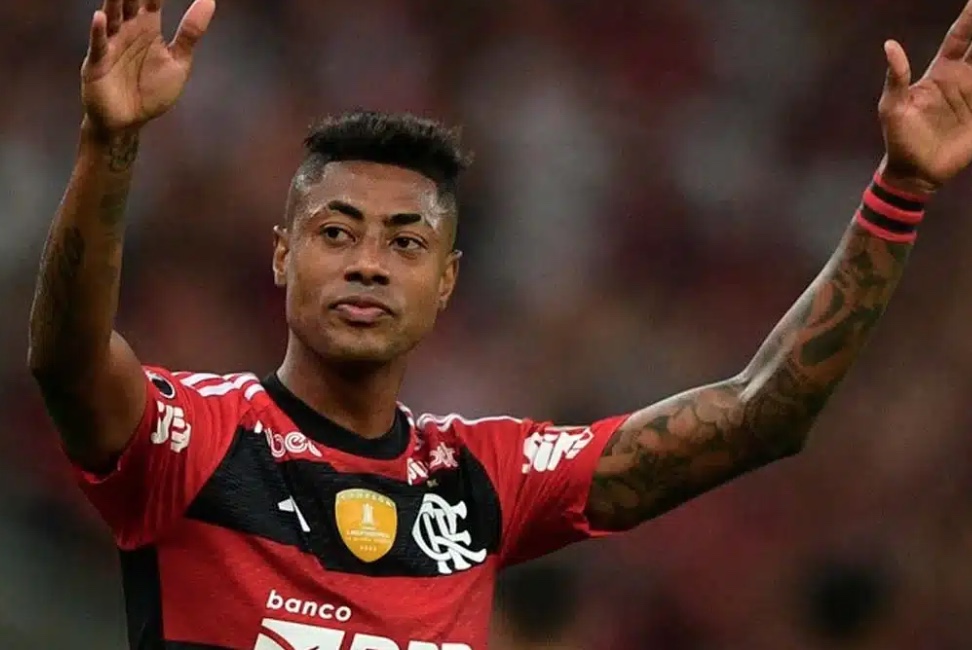 Bruno Henrique lembra estreia e volta a viver melhor versão no Flamengo