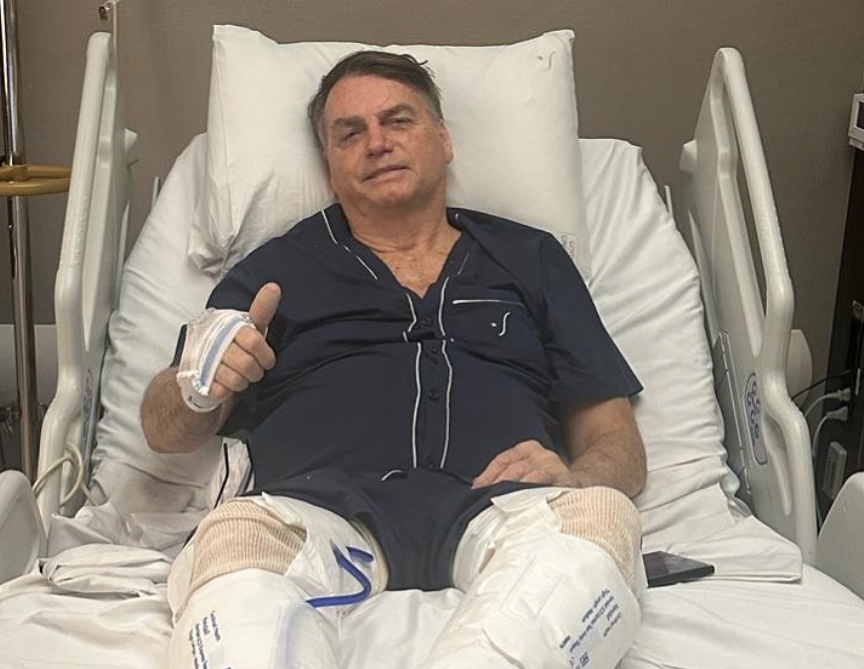 Bolsonaro recebe alta após cirurgias para tratar refluxo e desvio de septo